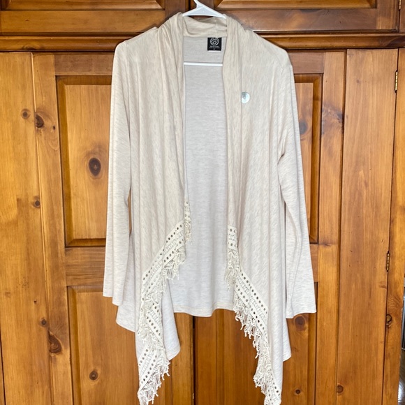 bobeau Sweaters - Bobeau Womens Cream Neutral Cardigan